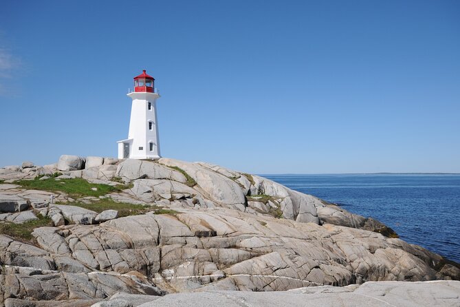 Half Day Small Group Tour in Peggy's Cove and Titanic Cemetery - Who Should Consider This Tour?