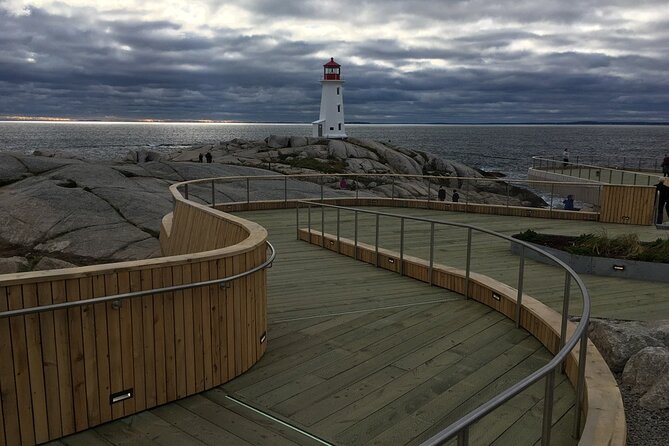 Half Day Small Group Tour in Peggy's Cove and Titanic Cemetery - An In-Depth Look at This Halifax Half-Day Tour