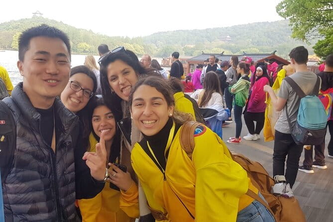 Hangzhou Nature and Garden Private Day Tour with Tea Village and Lunch - FAQ