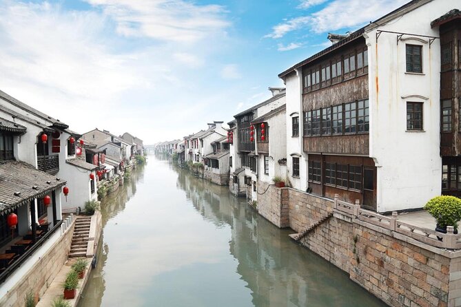 Private Wuzhen Water Town Day Tour from Hangzhou - Key Points