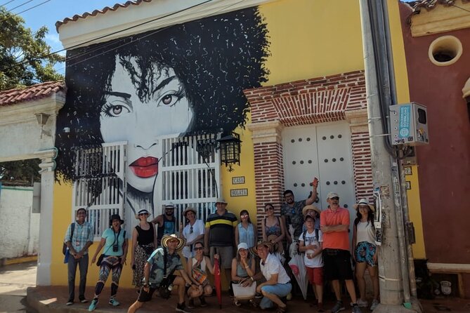 Getsemani neighborhood in group: art and culture with Audio System - What Travelers Say: Authentic Perspectives
