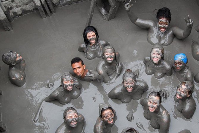 Mud Volcano & Beach Club - Visiting La Boquilla: Lunch and Beach Relaxation