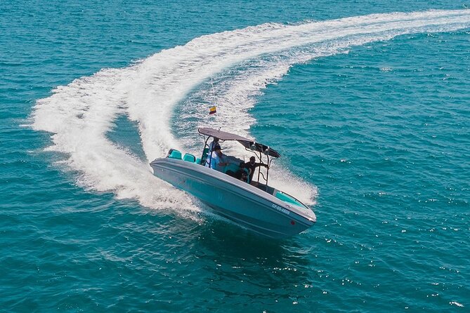 Full Day Luxury Private Boat Rental To Rosario Islands - Key Points