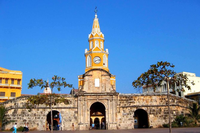 Shore Excursion: Cartagena City Tour and local lunch. - Transport, Guide, and Overall Value