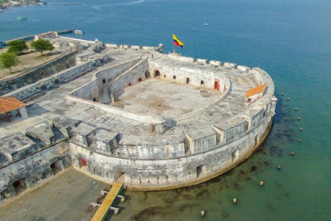 Adventure 5 Rosario Islands with Snorkel and plankton in Cartagena de indias - The Pros and Cons: Balancing the Experience