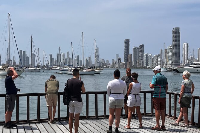 FUN BIKE RIDE And LUNCH At CHEF ANTHONY BOURDAIN FAVORITE SPOT - Who Will Love This Tour?