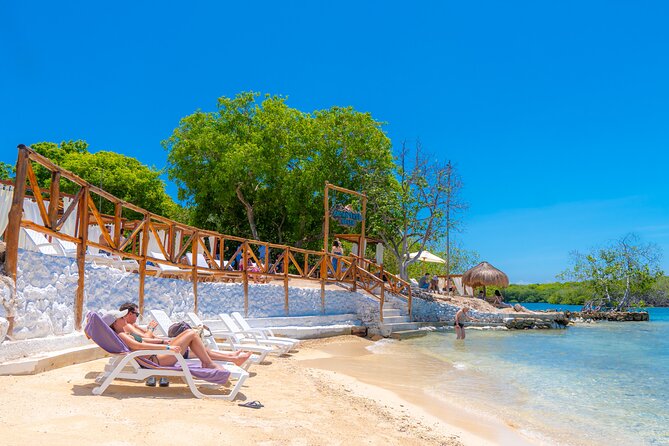 Full Day Encantada beach Rosario Island Nature is the new Luxury - Key Points