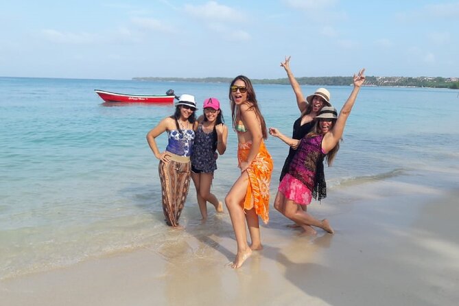 Tour to Playa Tranquila Barú a Magical Experience in Cartagena - FAQ