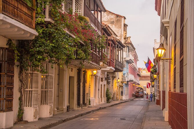 Vibrant Cartagena Tour with San Felipe Castle & Historic Center - Final Thoughts