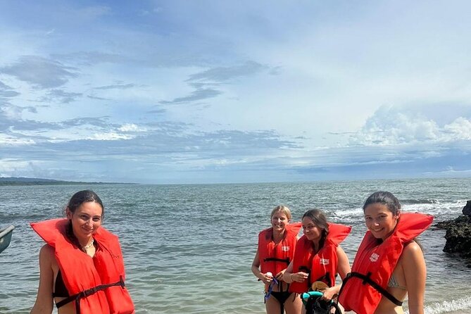 Snorkeling! & Cahuita national park Private Sightseeing Tours - FAQs