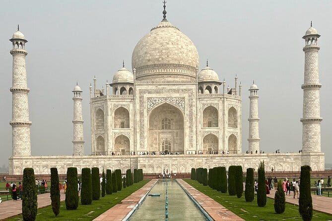 Private Transfer Agra to Delhi - Who should consider this service?