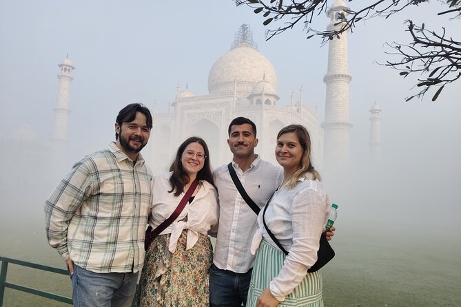 Taj Mahal and Agra Fort Tour with 5 Star Lunch - Authenticity and Reviewer Insights
