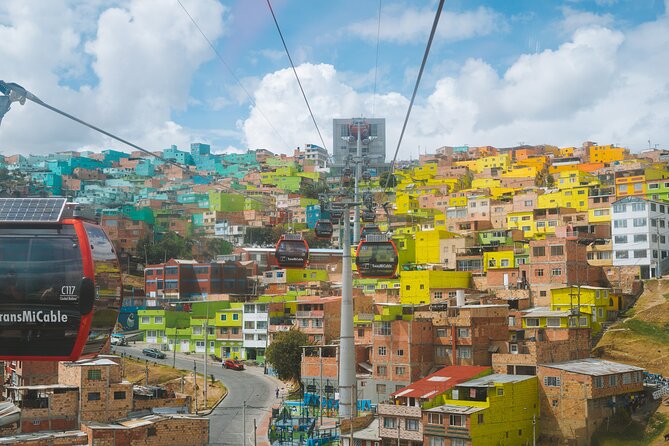 Shared Tour to Ciudad Bolivar (Paradise Quarter) & Cable Car - FAQ