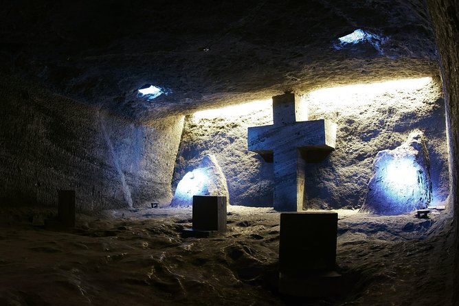 One Day Salt Cathedral of Zipaquirá, You can not miss this Wonder of Colombia - Exploring the Salt Cathedral of Zipaquirá