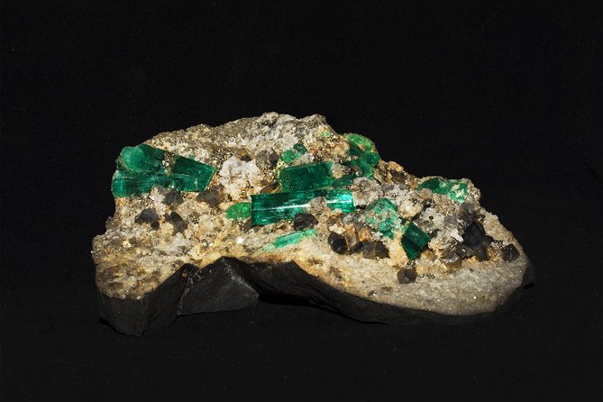 Colombian Emeralds Private Tour. ( 4 Hrs.) - Who Would Love This Tour?