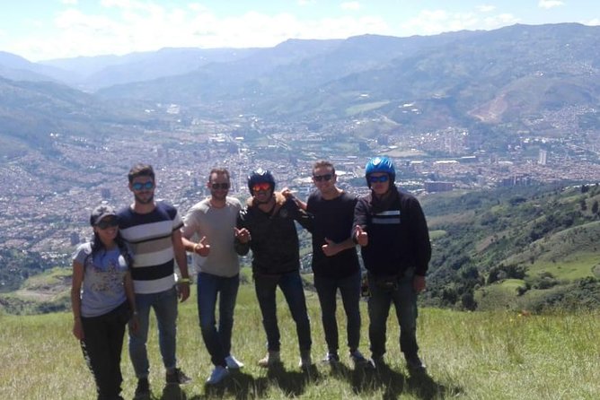 Paragliding Medellin - What to Expect on the Day
