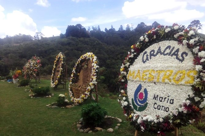 Exotic flowers farm and silleteros cultural tour - Exploring Colombia’s Floral Heritage