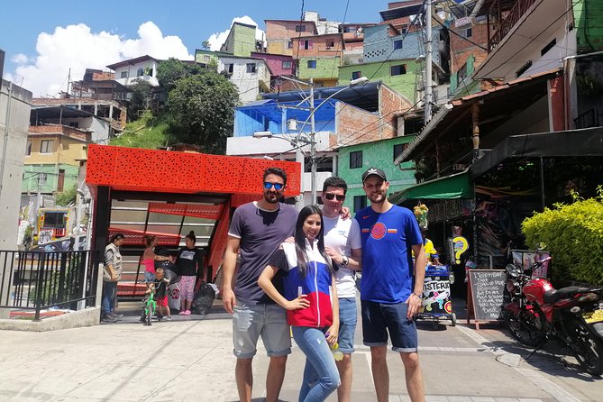 Comuna 13 Graffiti Tour And Enjoy Photos y Videos with Dron - The Balance of Value and Authenticity