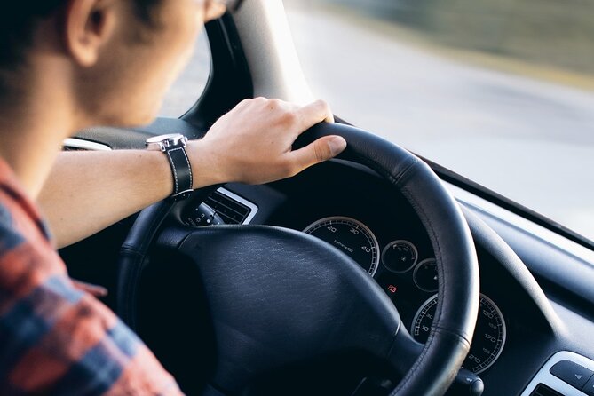 Night-time Private transfer service from or to Medellín Airport - Extensive Breakdown of the Experience