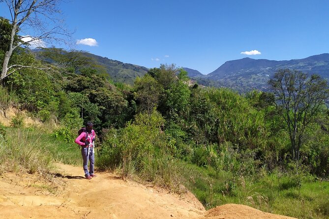 Medellín Viewpoints Hike - The Itinerary in Depth