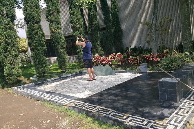 Pablo Escobar Private Group Tour Including La Catedral Jail in Medellin - Key Points