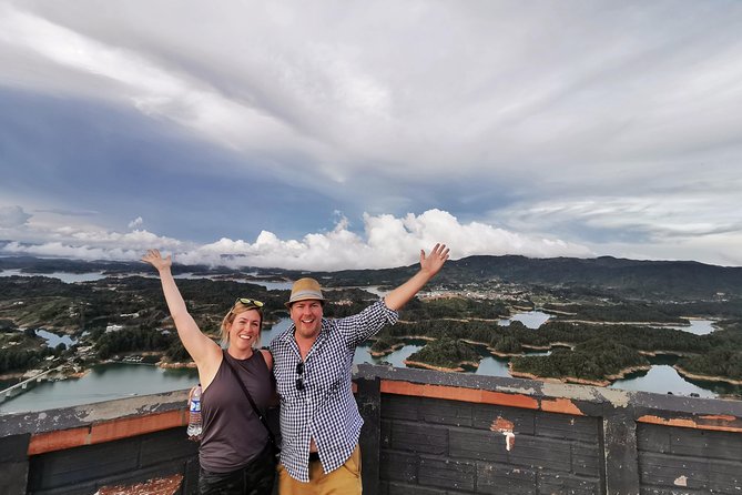 Guatape & Paragliding & Rock Private Tour From Medellin - Exploring the Itinerary: What to Expect from Each Stop
