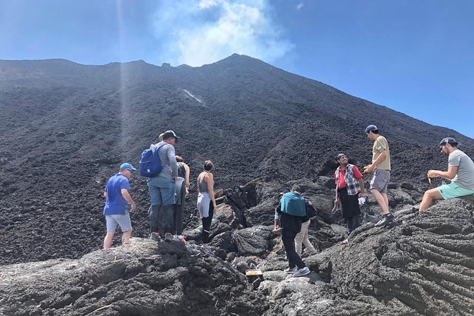 Tour to the active Pacaya Volcano. - Who Is This Tour Best Suited For?