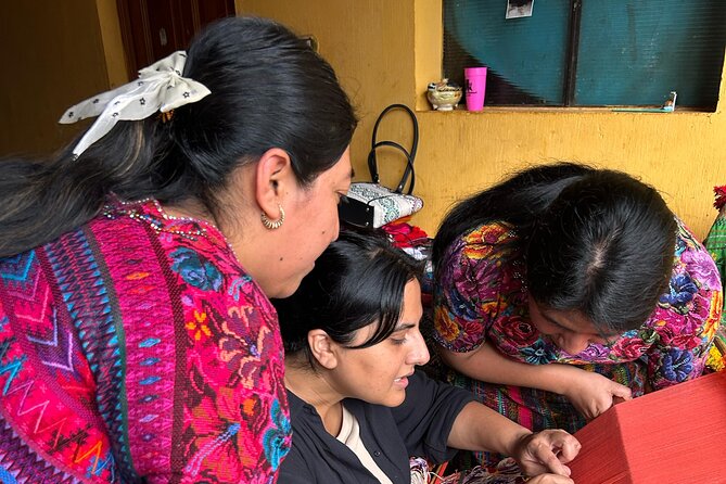 San Antonio Aguascalientes Weaving Tour from Antigua - Key Points