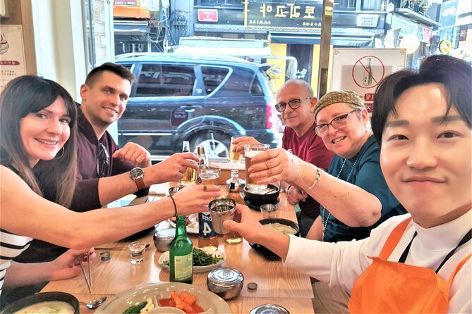 Busan Cruise Port Tour-Small Group Shore Excursion (Max 6 Guests) - Bustling Markets: Jagalchi Fish Market and BIFF Square