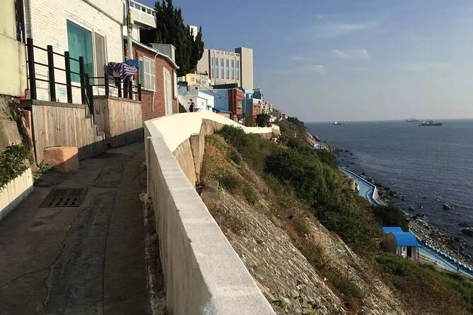 Sky Capsule, Gamcheon, Oryukdo & Huinnyeoul Village Day Tour - The Sum Up