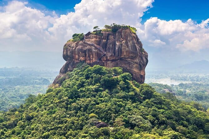 Airport Taxi Transfers from Colombo Airport to Sigiriya - Good To Know