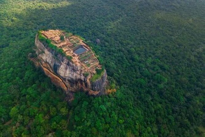 02 Days Fascinating Tour Colombo,Sigiriya,Safari,Dambulla,Kandy - An In-Depth Look at the 2-Day Sri Lanka Tour