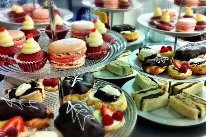 Highlights Colombo Day Tour with Afternoon High Tea in Kingsbury Hotel - Key Points