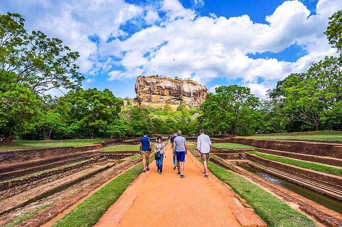 Tailor Made Two Weeks Sri Lanka Holiday with History and Culture - Key Points