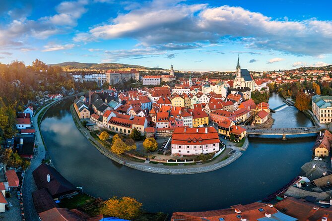Private Transfer from Prague to Cesky Krumlov, English-speaking driver - The Value of a Private Transfer