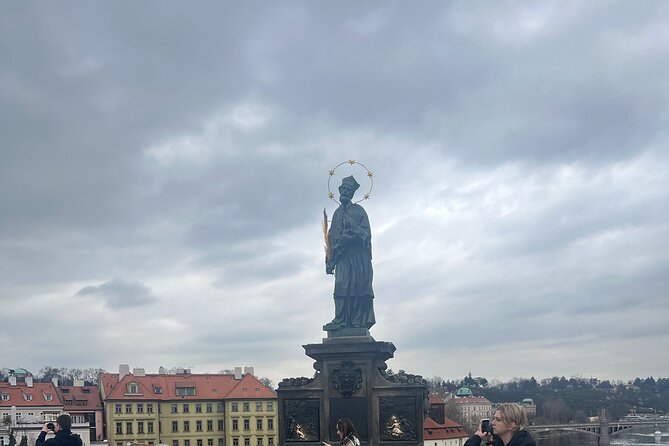 Prague city tour + Charles Bridge and Campa island small groups - Key Points