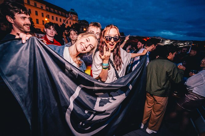 Drunken Monkey Prague Boat Party w/ 2hr Open Bar to Duplex Club - Key Points