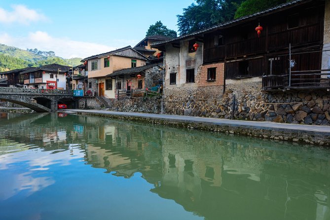 Private Day Tour To Tianluokeng Tulou from Xiamen Including Lunch - Experience the Magnificence of Tianluokeng Tulou with a Private Day Tour from Xiamen
