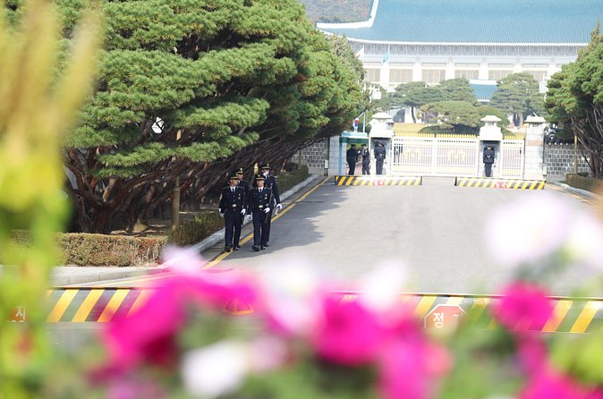 Seoul Layover Private Tour from Incheon Airport - FAQ