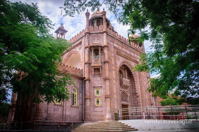 Chennai Stone or Bronze or Prehistory Museum Walk by a Storyteller with Cab - Authenticity and Expertise