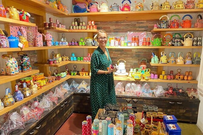 Half Day Jaipur Shopping Tour With Local Shopping Consultant - FAQ