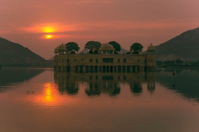 Jaipur Nahargarh Sunset and Night Lights Tour - FAQ