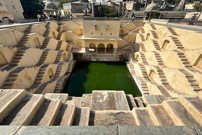 Private Jaipur Tour with Guide & All Entry Tickets - FAQs