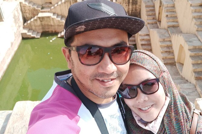Private Jaipur Half Day Tour with Amer Fort and Stepwell - Experience Jaipur in Half a Day: Private Tour of Amer Fort and Stepwell