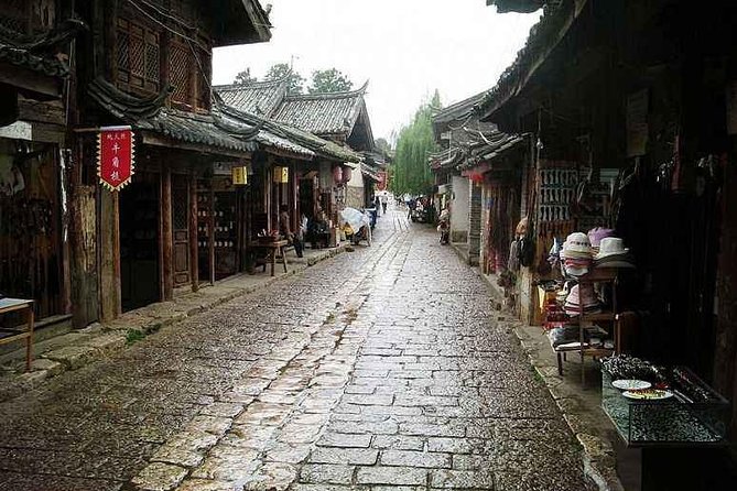 Lijiang Day Tour to Jade Dragon Snow Mountain, Black Dragon Pool and Old Town - FAQ
