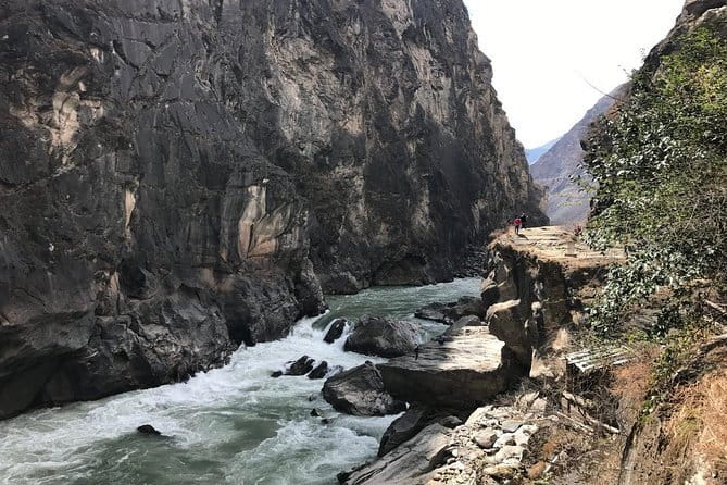 1 Day Tiger Teaping Gorge Private Tour from Lijiang or Shangri-La - Key Points