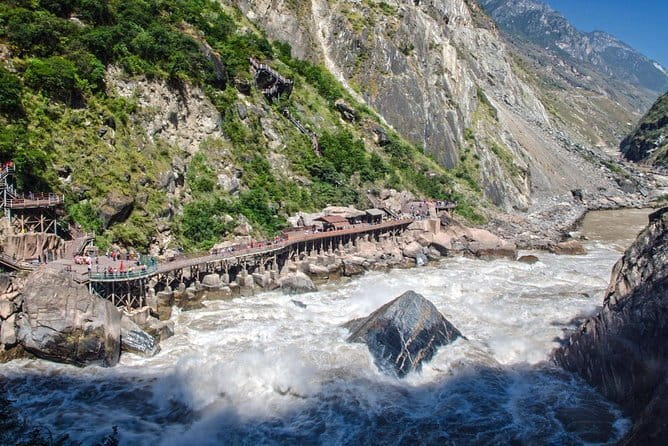 1 Day Tiger Teaping Gorge Private Tour from Lijiang or Shangri-La - The Itinerary in Detail