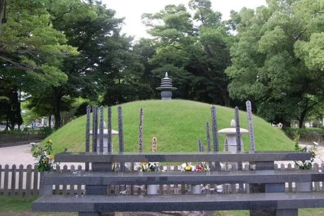 Hiroshima Peace Memorial Park & Hiroshima Castle: A Scenic Walk - Exploring the Itinerary: What to Expect