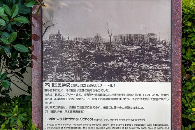 Private Tour - Recall the Memory of War in Hiroshima and Feel "Live" - Experiencing Local Life: Okonomimura and Peaceful Spaces
