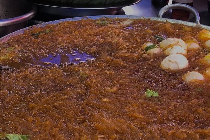 Authentic Manila Chinatown Food Tour Exploration - Detailed Breakdown of the Itinerary